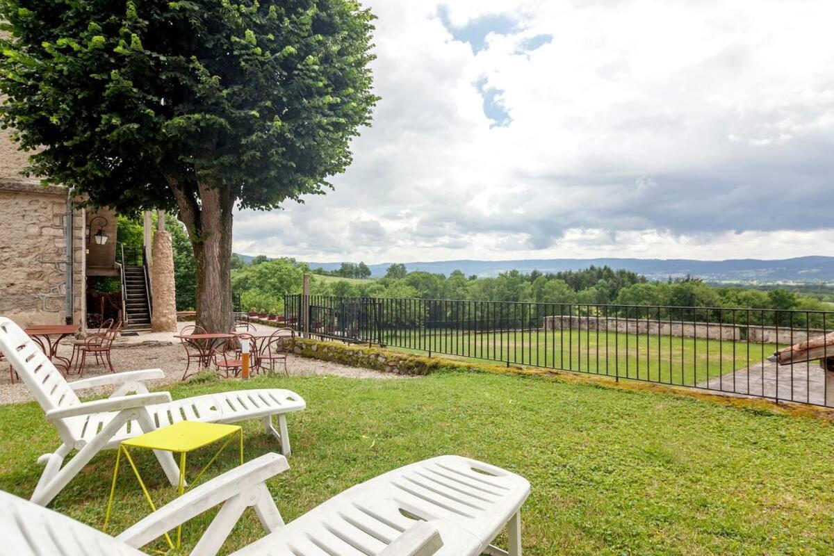 Domaine Le Prieure Hotel Chaumont-le-Bourg Buitenkant foto