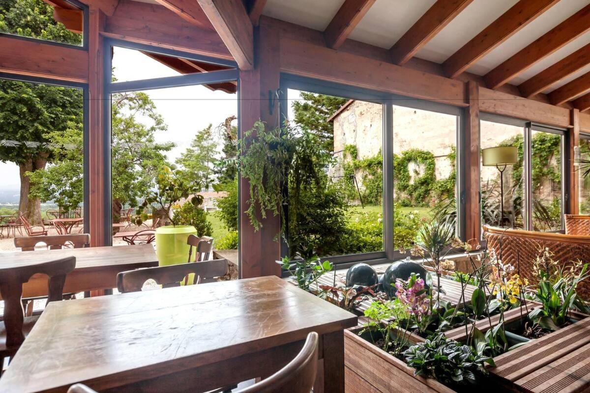 Domaine Le Prieure Hotel Chaumont-le-Bourg Buitenkant foto
