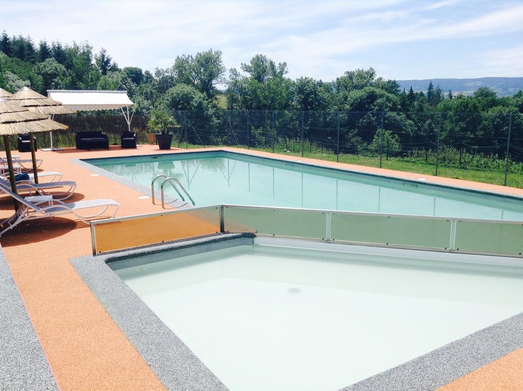 Domaine Le Prieure Hotel Chaumont-le-Bourg Buitenkant foto