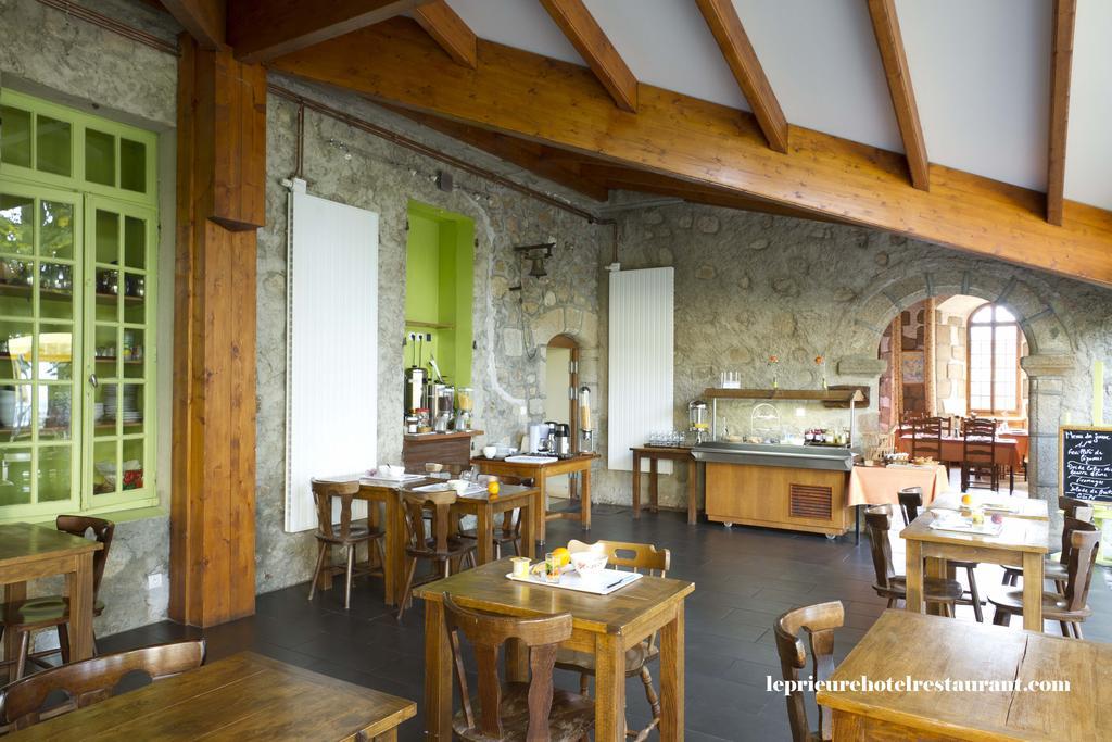 Domaine Le Prieure Hotel Chaumont-le-Bourg Buitenkant foto