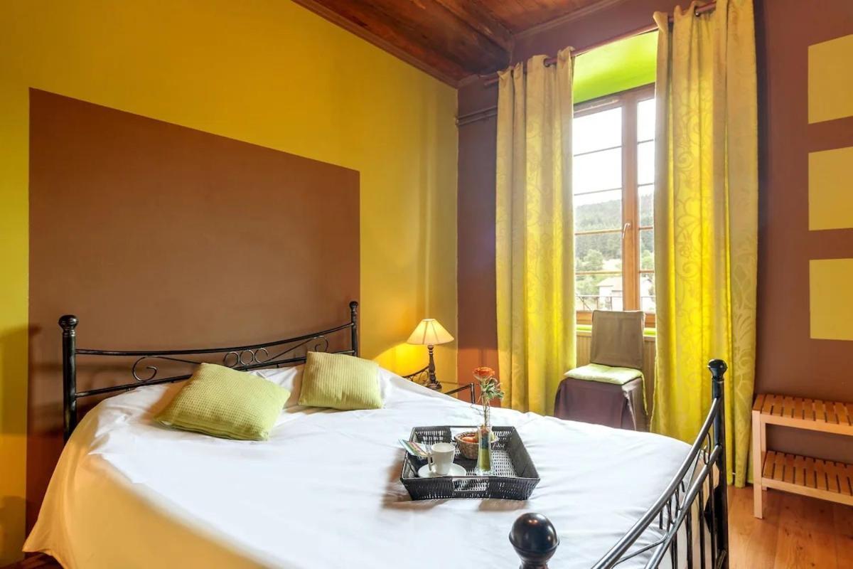 Domaine Le Prieure Hotel Chaumont-le-Bourg Kamer foto