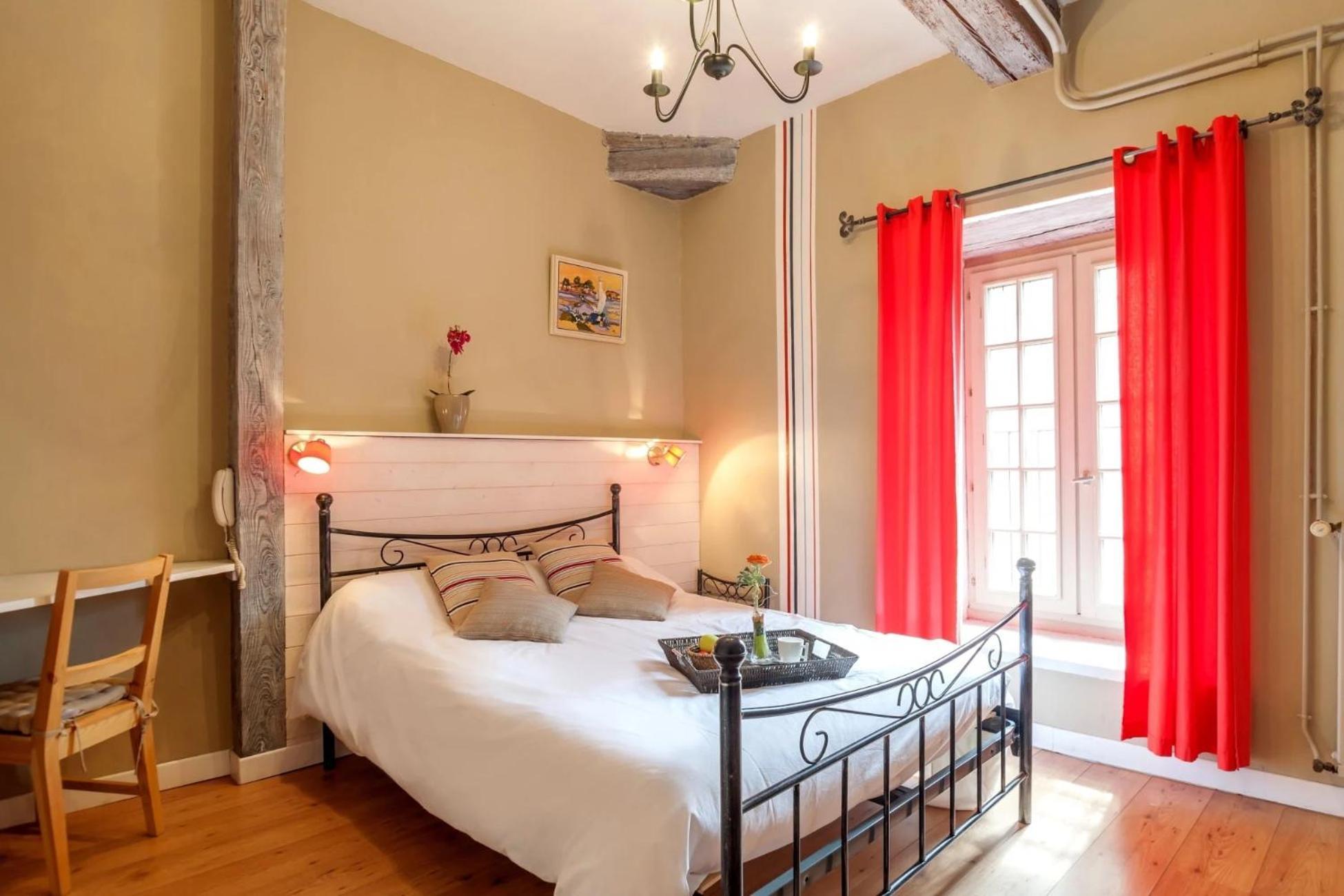 Domaine Le Prieure Hotel Chaumont-le-Bourg Kamer foto