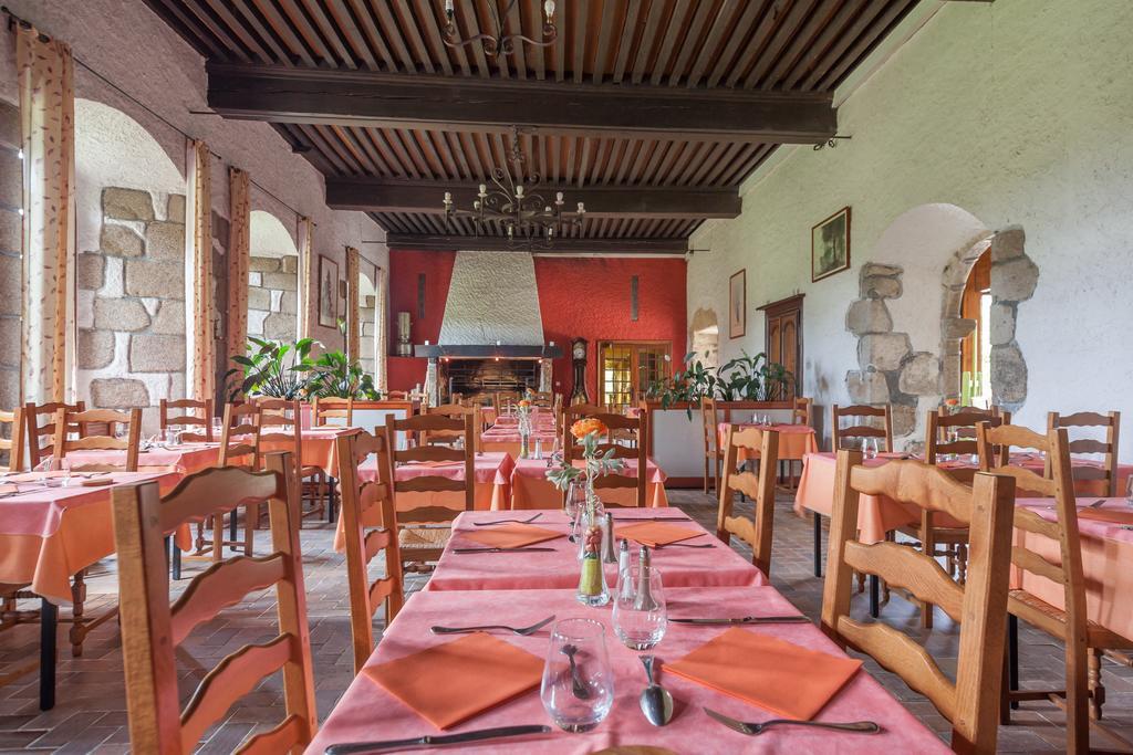 Domaine Le Prieure Hotel Chaumont-le-Bourg Buitenkant foto