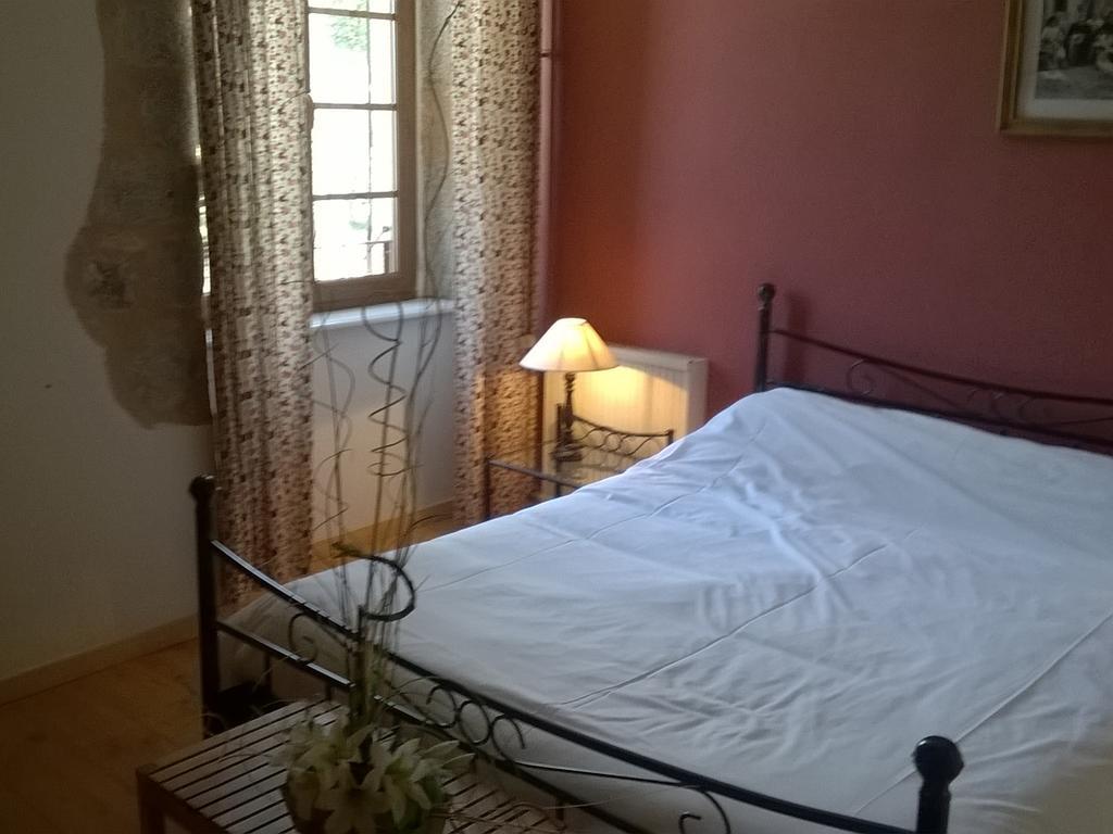 Domaine Le Prieure Hotel Chaumont-le-Bourg Buitenkant foto
