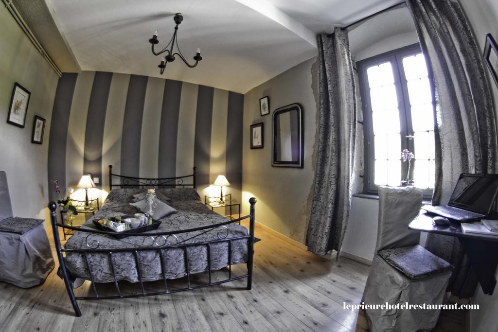 Domaine Le Prieure Hotel Chaumont-le-Bourg Buitenkant foto