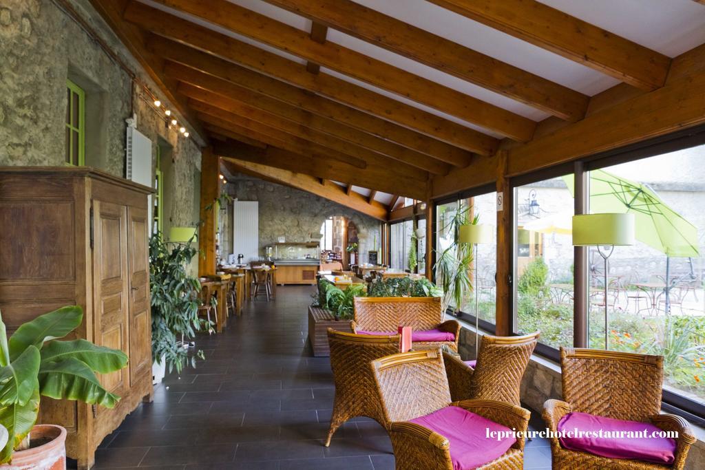 Domaine Le Prieure Hotel Chaumont-le-Bourg Buitenkant foto